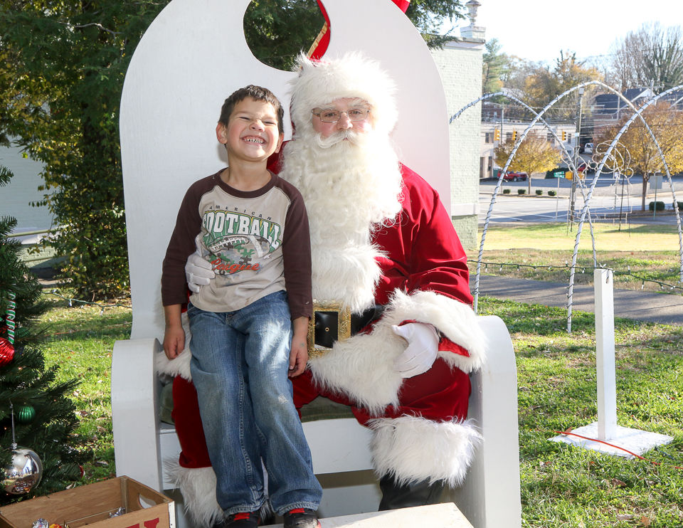 Winter Carnival _ Santa 11-24-19-8426.JPG